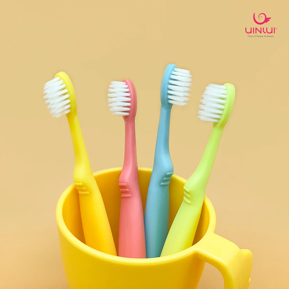 (Uinlui) Coconut toothbrush 4P (kids) 
