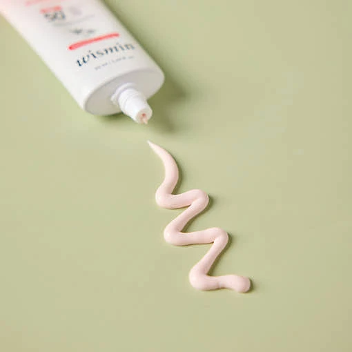 (WISMIN) Cotton Fruit Water Hawaiian Sun Cream 50ml